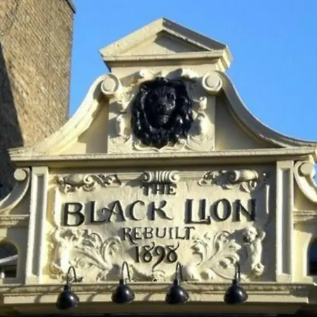 The Black Lion Pub & Boutique Guesthouse